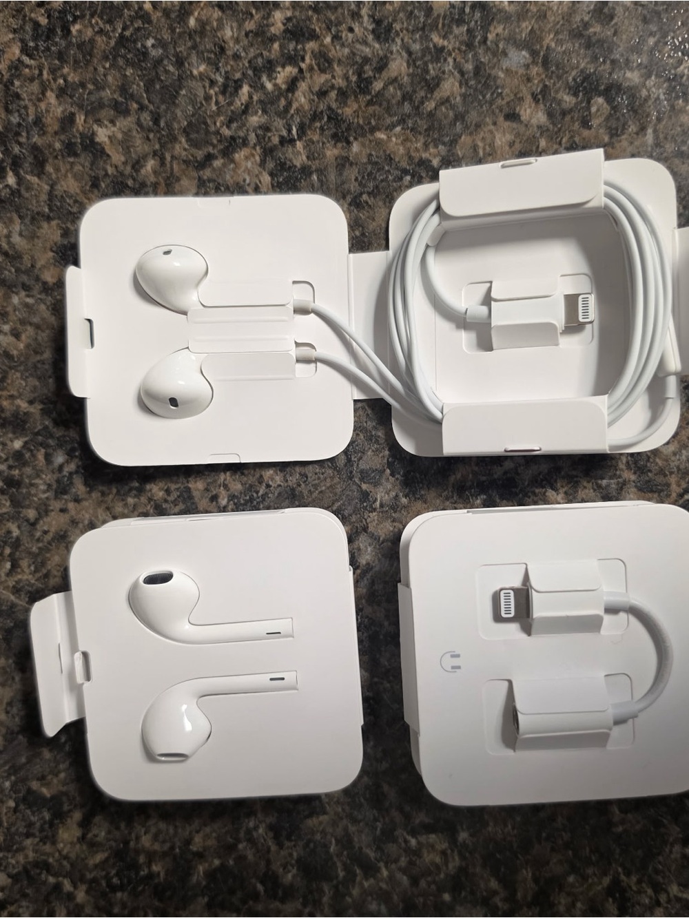 Apple White Lightning EarPods Wired Headphones